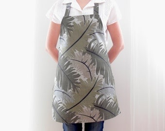 Cotton Apron, Green Apron, Full Apron, Womens Aprons, Kitchen Apron, Baking Apron, Aprons for women, Chef Apron, Silverfrosthandmade