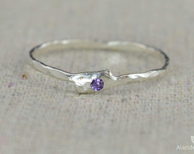 Freeform Amethyst Ring, Pure Silver, Stackable Rings, Mother's Ring, February Birthstone, Amethyst Birthstone Ring, Amethyst Ring