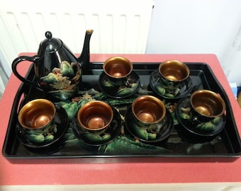 Vintage oriental lacquered papier maché tea-set and tray