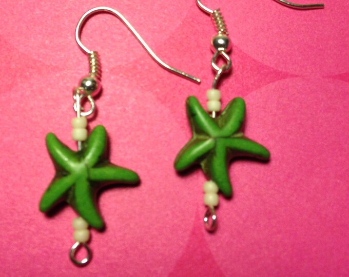 Starfish earrings-Green Starfish-St Patrick's Day dangles-Beach jewelry-clip on earrings-Sea star dangles-summer jewelry-sterling silver