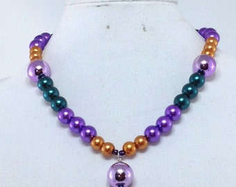 Purple Green Gold Mardi Gras Mask Necklace, Mardi Gras Jewelry, Mardi Gras Necklace