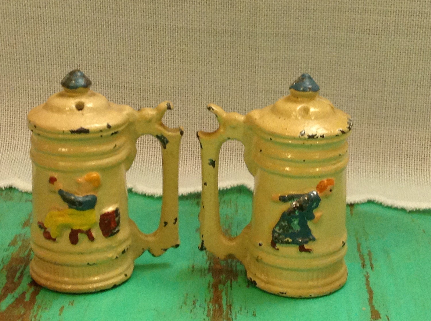 Cast iron stein salt and pepper shakers
