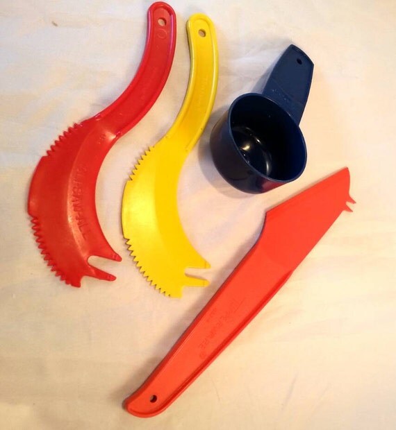 Tupperware vintage lot of 4 kitchen tools by