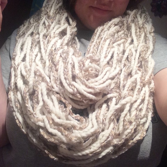Knitted scarf