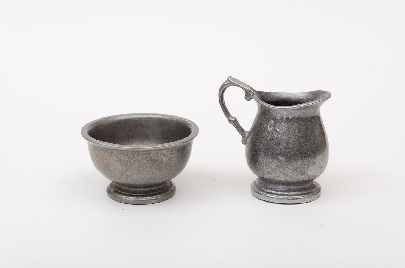 Vintage Wilton Armetale Pewter Creamer and Sugar Bowl Haute Juice