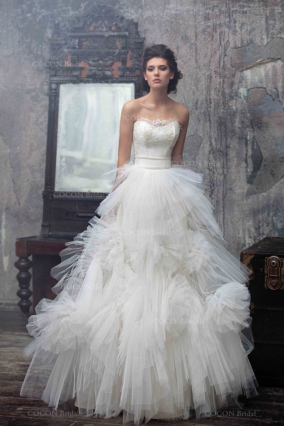 Wedding Dress Designs Pictures 9