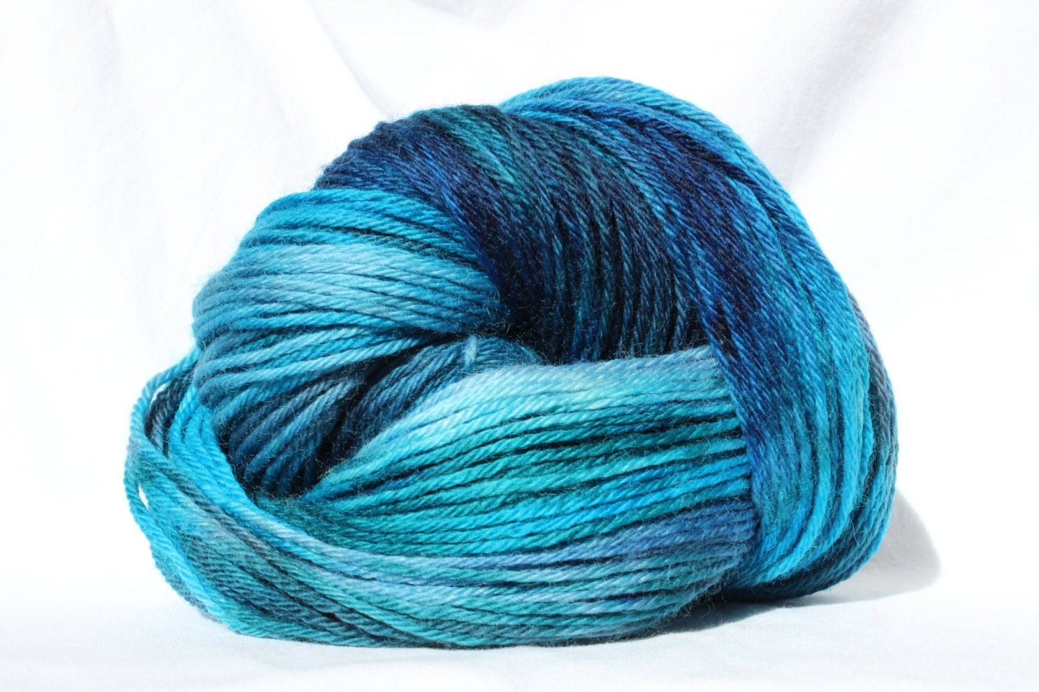 hand dyed blue yarn blue variegated yarn 100 wool worsted hand dyed blue yarn blue variegated yarn 100 wool worsted