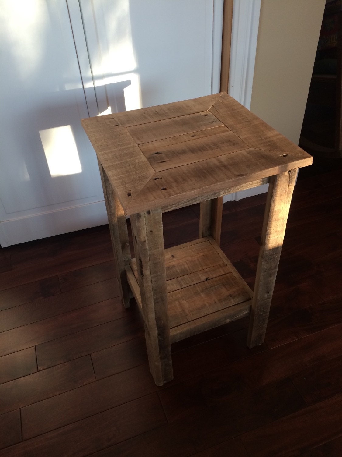 Rustic Pallet  Wood  End Table  Night Stand Side  Table 