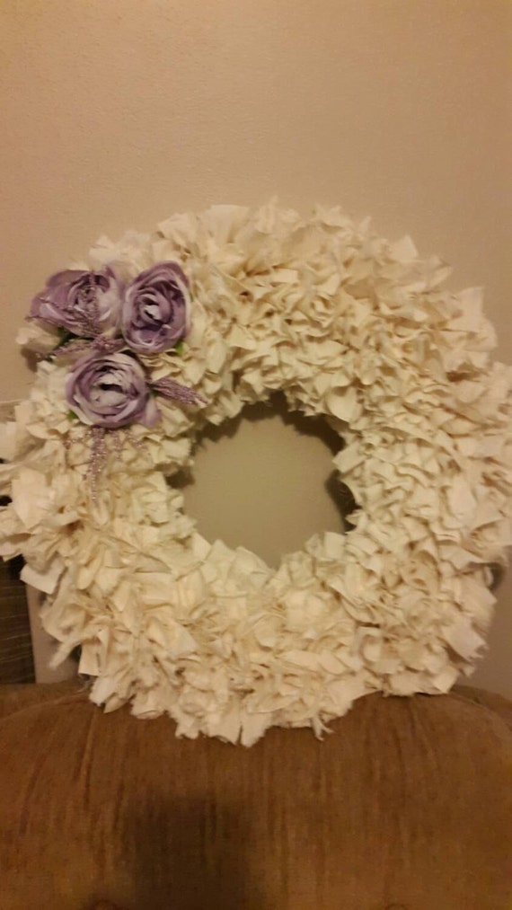 22 Unbleached Muslin Rag Wreath with Flowers by SewManyThings2