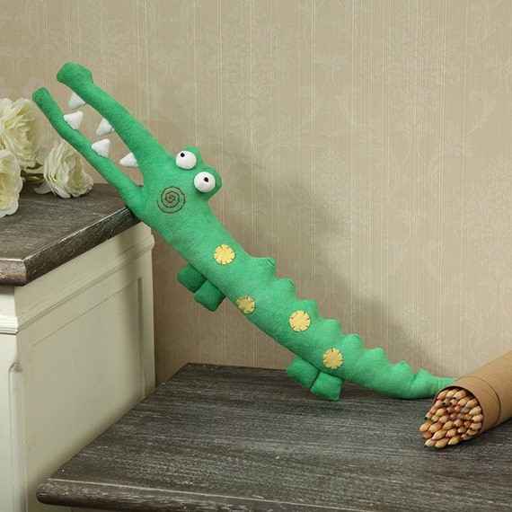 Cute Stuffed crocodile Sewing Kits Toys alligator Kits Pattern Tutorial Sewing Pattern,PDF pattern download, Plush Stuffed Animal Fluffed