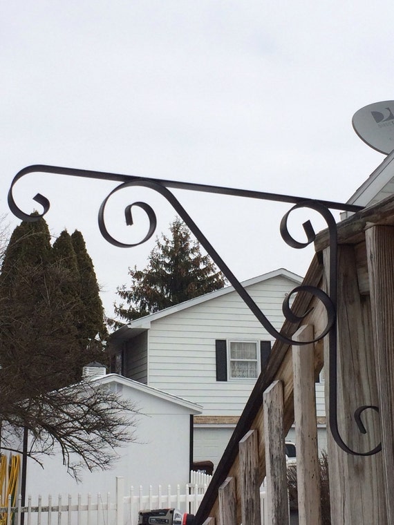 deck post plant hanger