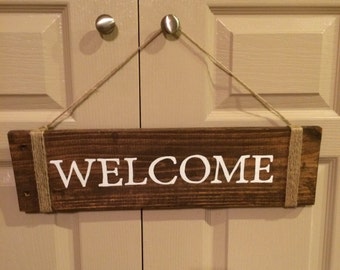 Items similar to Distressed wood welcome sign with mason jar, reclaimed ...