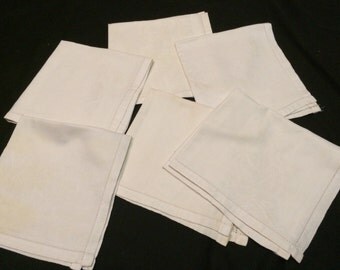 Set of 6 Vintage White Damask Dnner Napkins