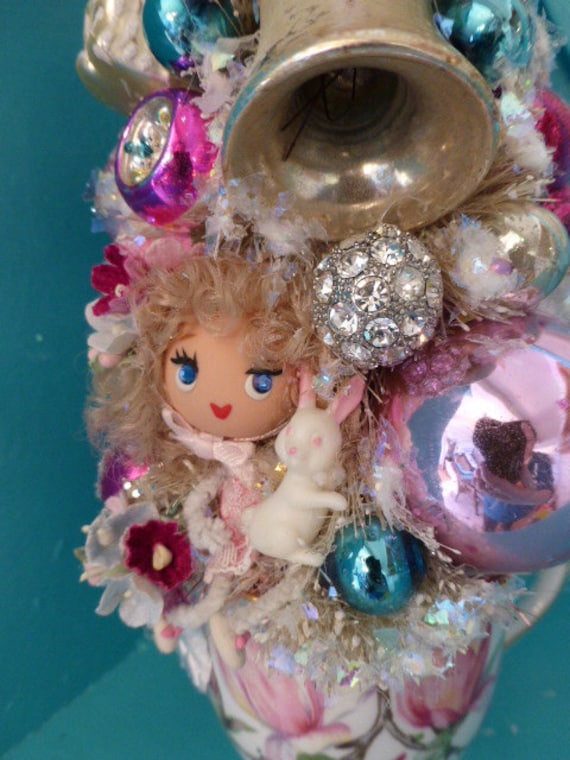 brush bottle tree vintage white Decoration Easter Pink Tree Bottle Items Brush Girl Vintage in Bonnet
