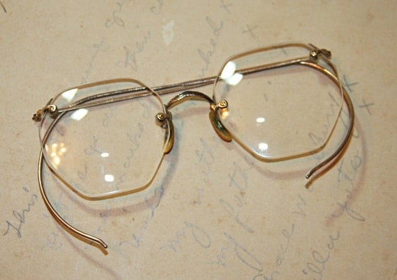 Octagon Shaped Eye Glasses Vintage Rimless With Wire Temples