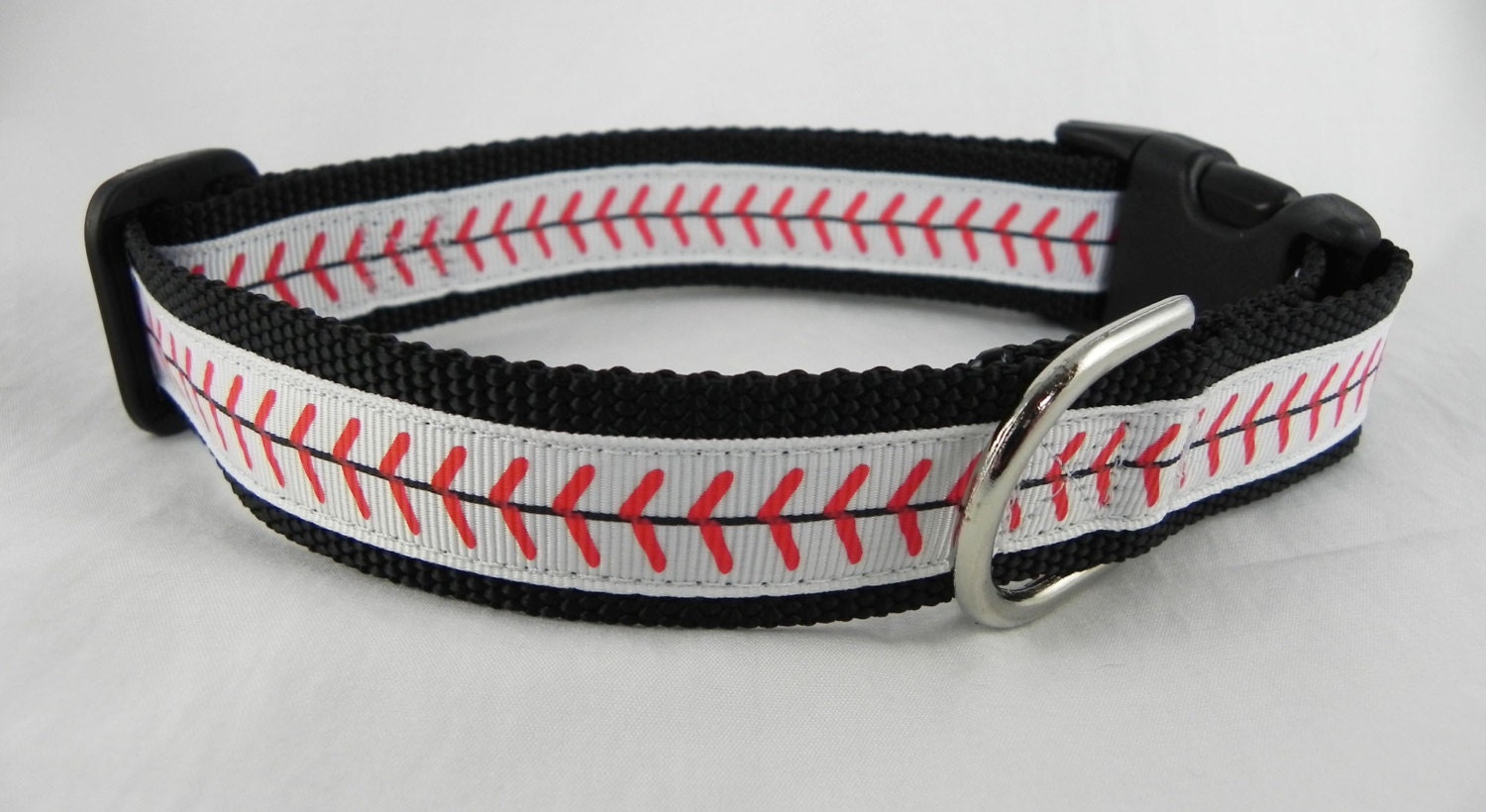 Baseball Stitches Dog Collar