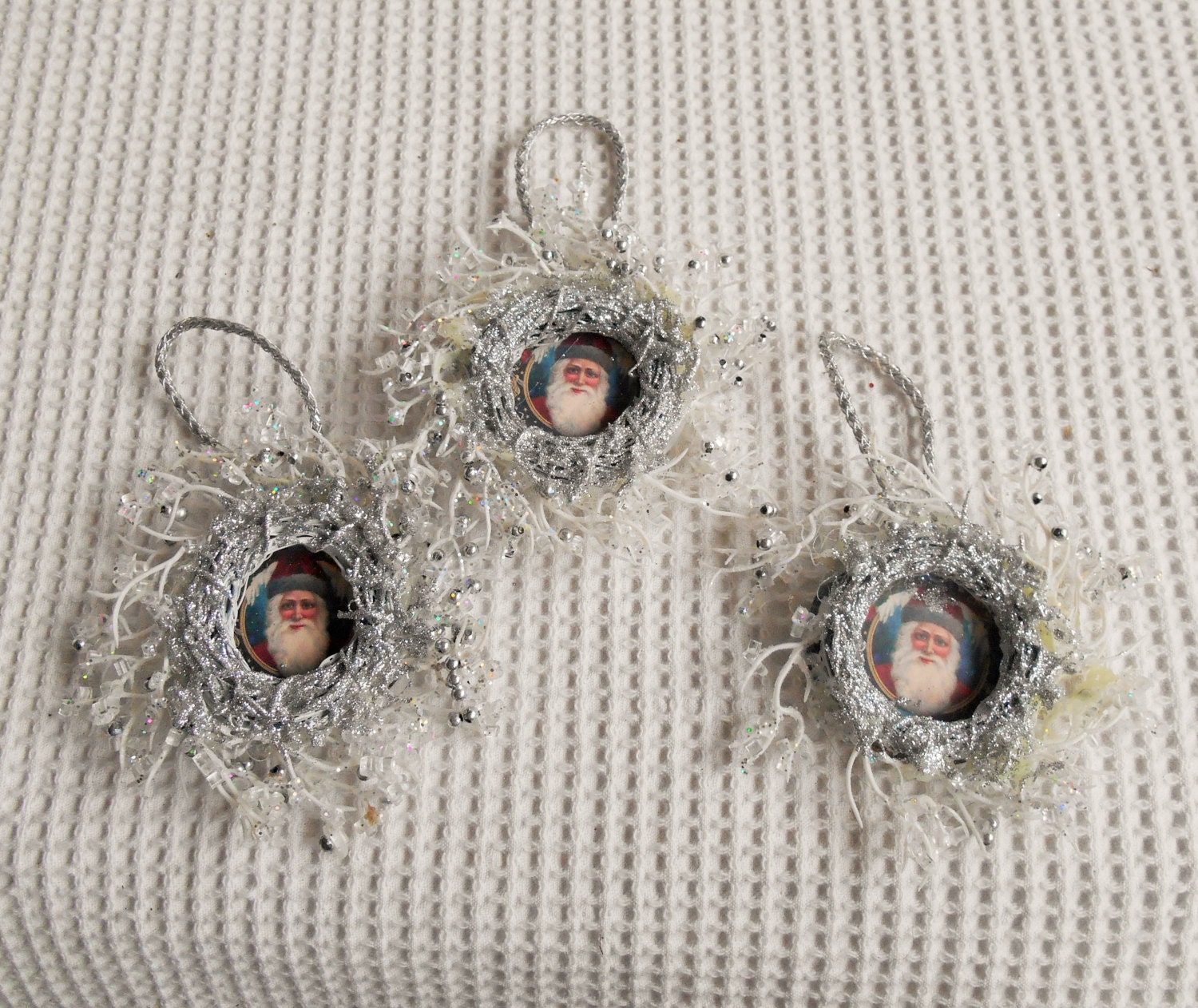 3 Festive Santa Wreath Ornaments Hanging Christmas Tree Decorations Cottage Chic