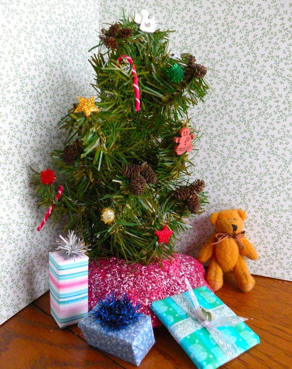 Barbie Christmas Tree by mainemountainminis on Etsy