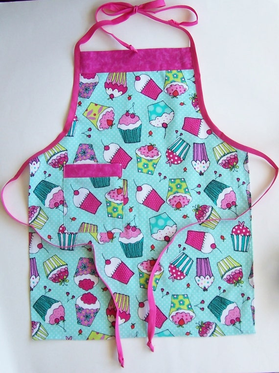 Children's Butcher Apron: Size 4-8 by threadsandthings1 on Etsy