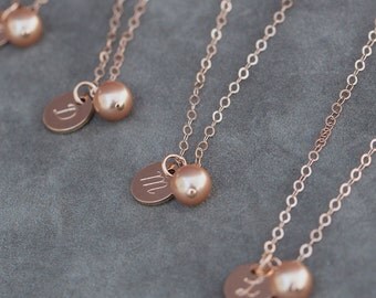 Initial Necklace, Rose Gold Bridesmaid Jewelry, Rose Gold Pearl Necklace Set of 6, Personalized Gift for Bridesmaids Necklace