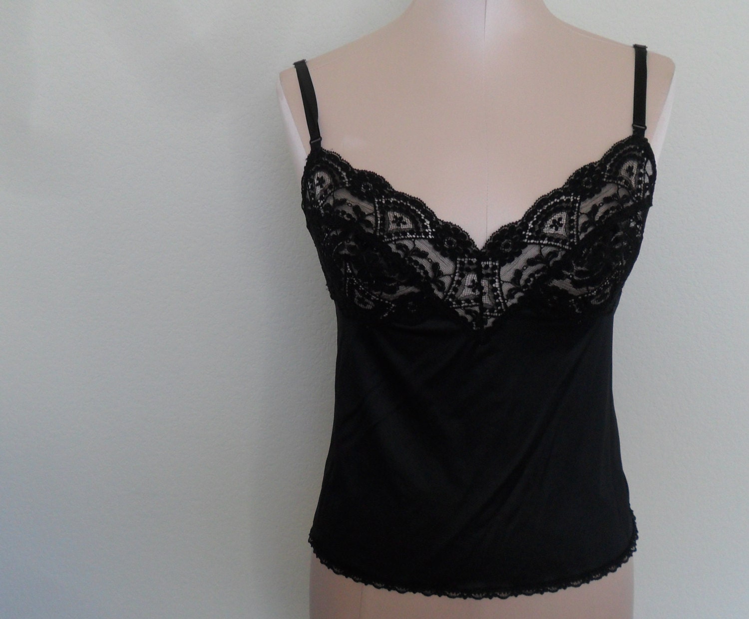 Vintage Camisole Black Cami Size 34 Vassarette – Haute Juice