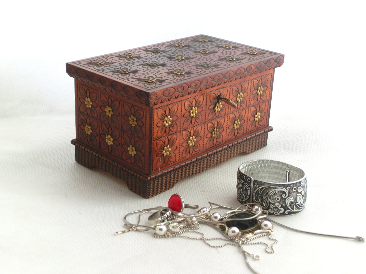 Vintage Jewelry Box ,Treasury box 70s, Handmade box, Wood Jewelry Box