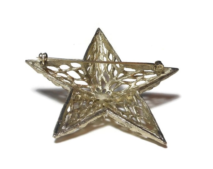 FREE SHIPPING Silver star brooch pin, large silver cut work starwith bruched inside lines and shiny frame work lines.