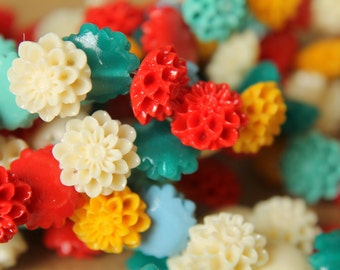 8 pc. Medium Glossy Chrysanthemum Beads 13mm | RES-418