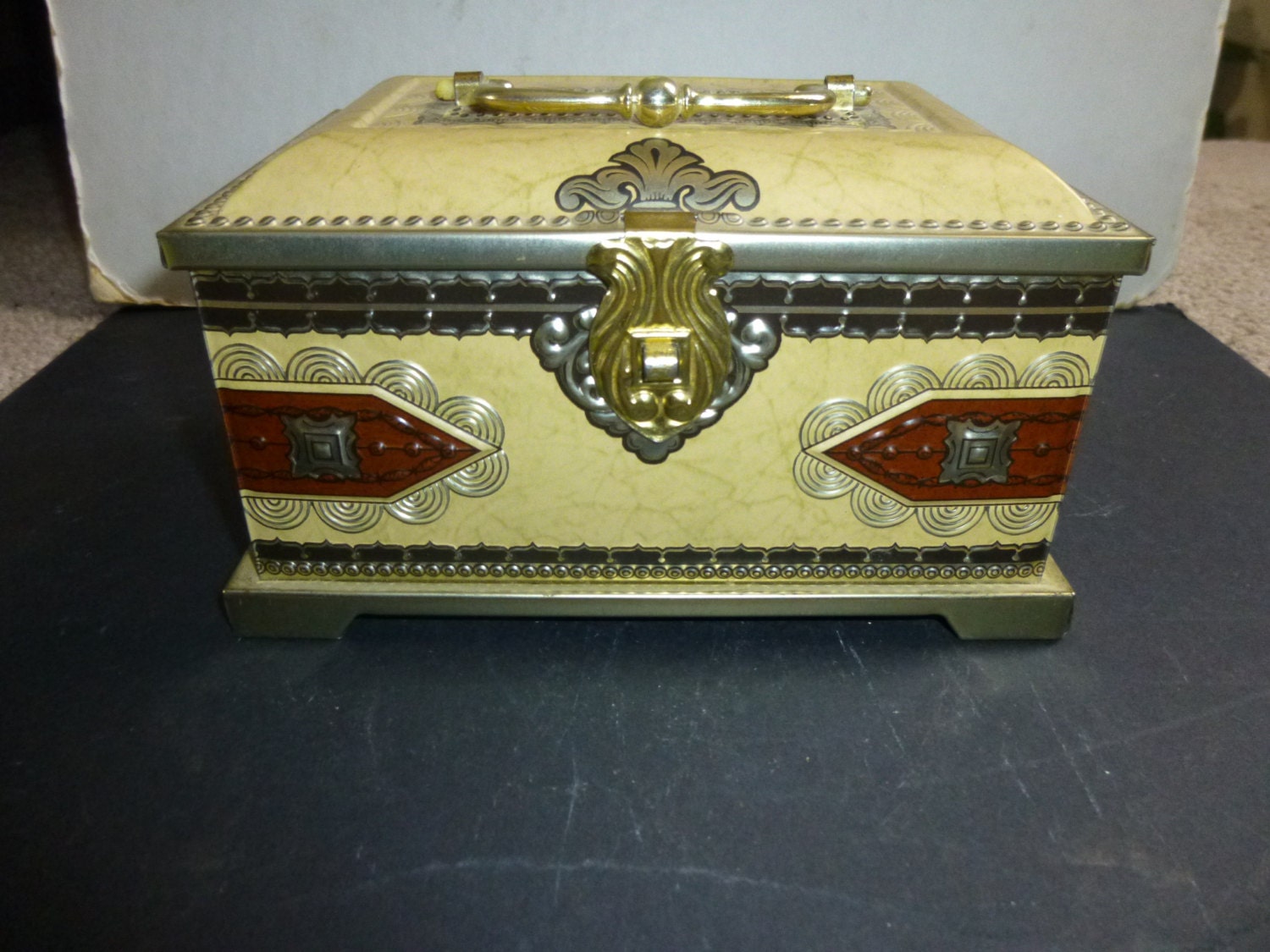 Amazingly ornate treaure chest tin box – lockable clasp, lions head ...