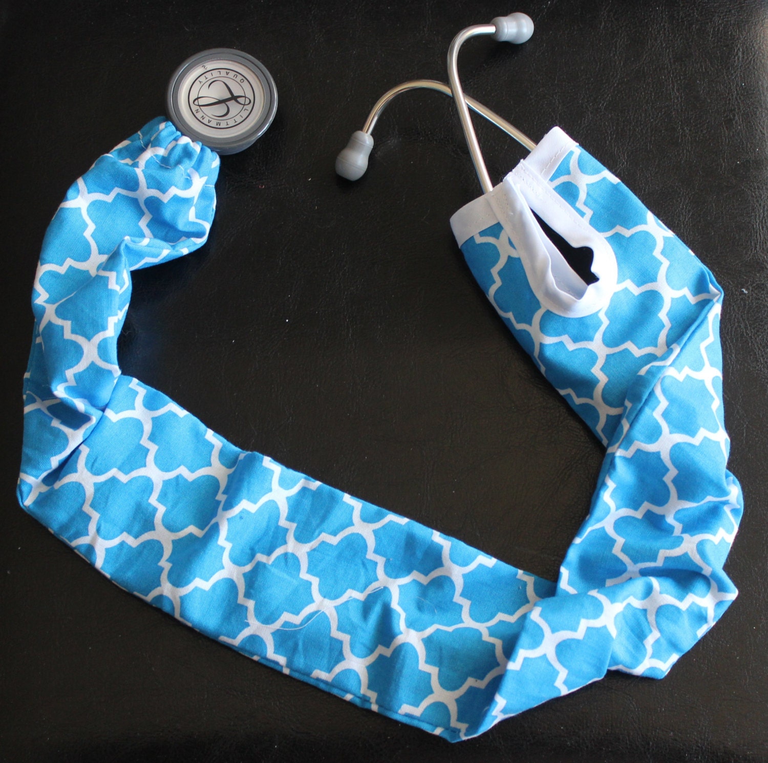 Stethoscope cover blue and white pattern by ScoatsbyBudy on Etsy