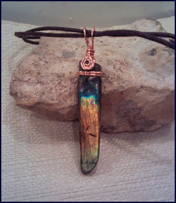 Labradorite Spectrolite Copper Wire Wrap Pendant Pw135