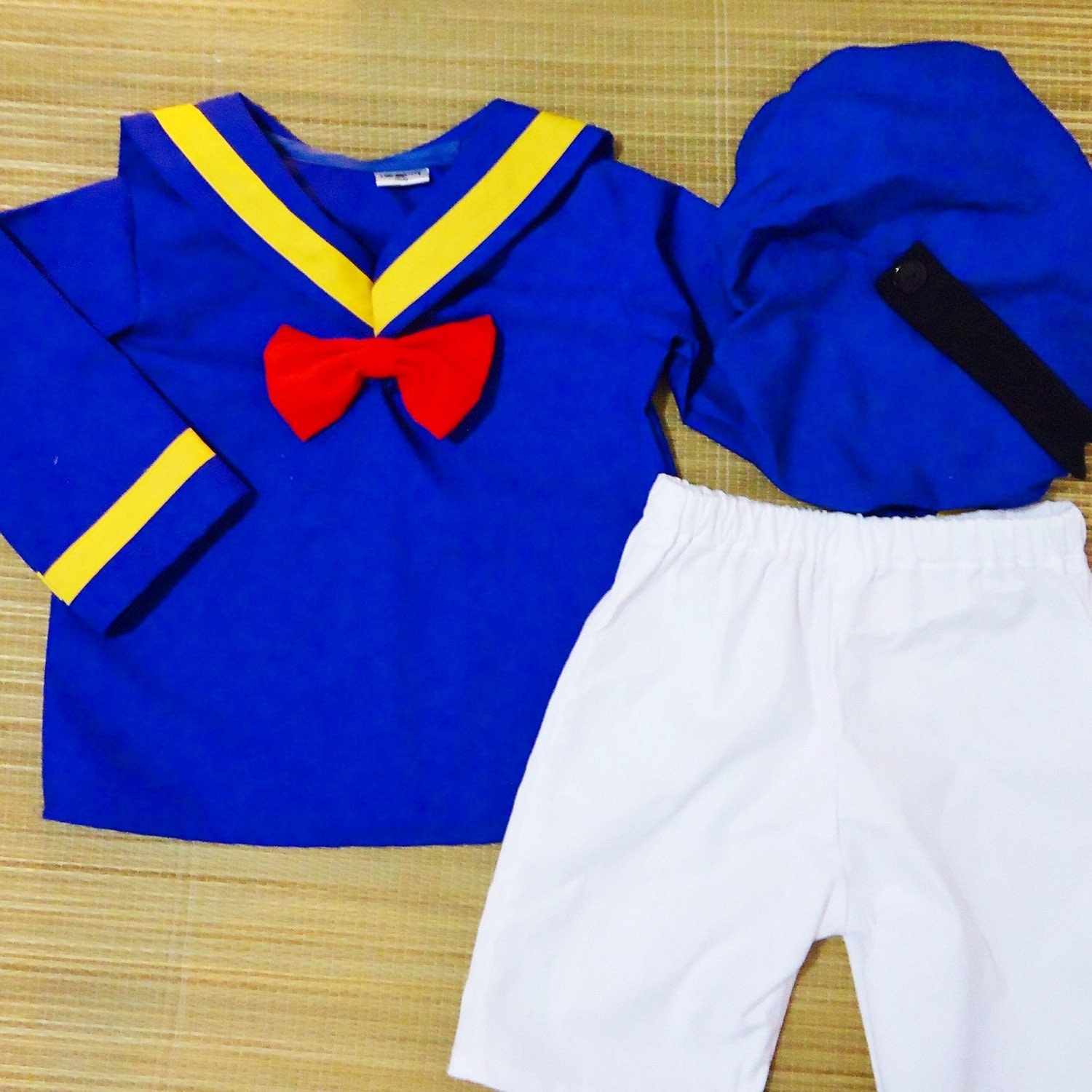 Donald Duck Set top & shorts Donald Duck Costume by LoopsyBaby