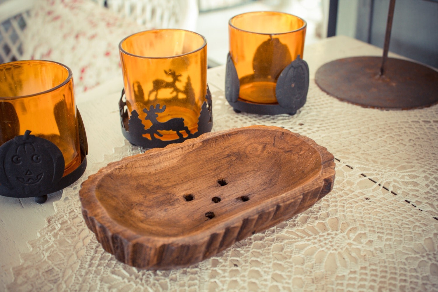 Decorative Teak Soap Dish