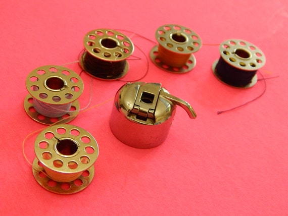 Sears Kenmore 5 Metal Bobbins with Thread Case fits sewing