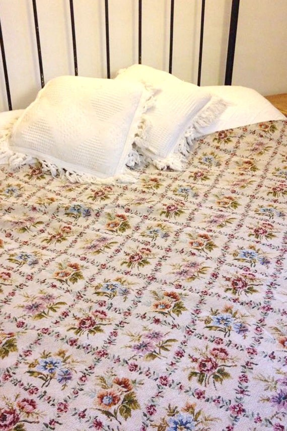 Handmade Tapestry Throw Vintage Style Bed by VintageStyleMe