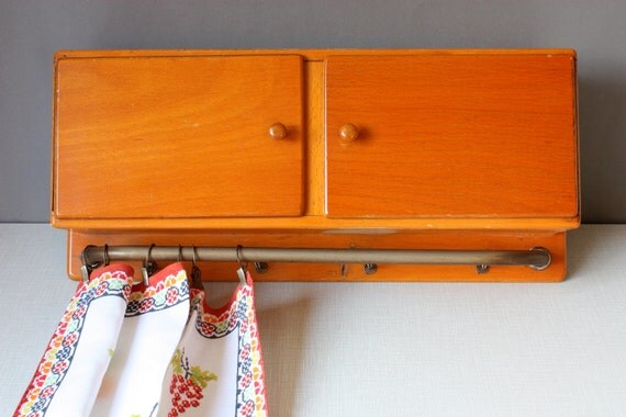 Shabby hängeschrank holz kleiner wandschrank vintage