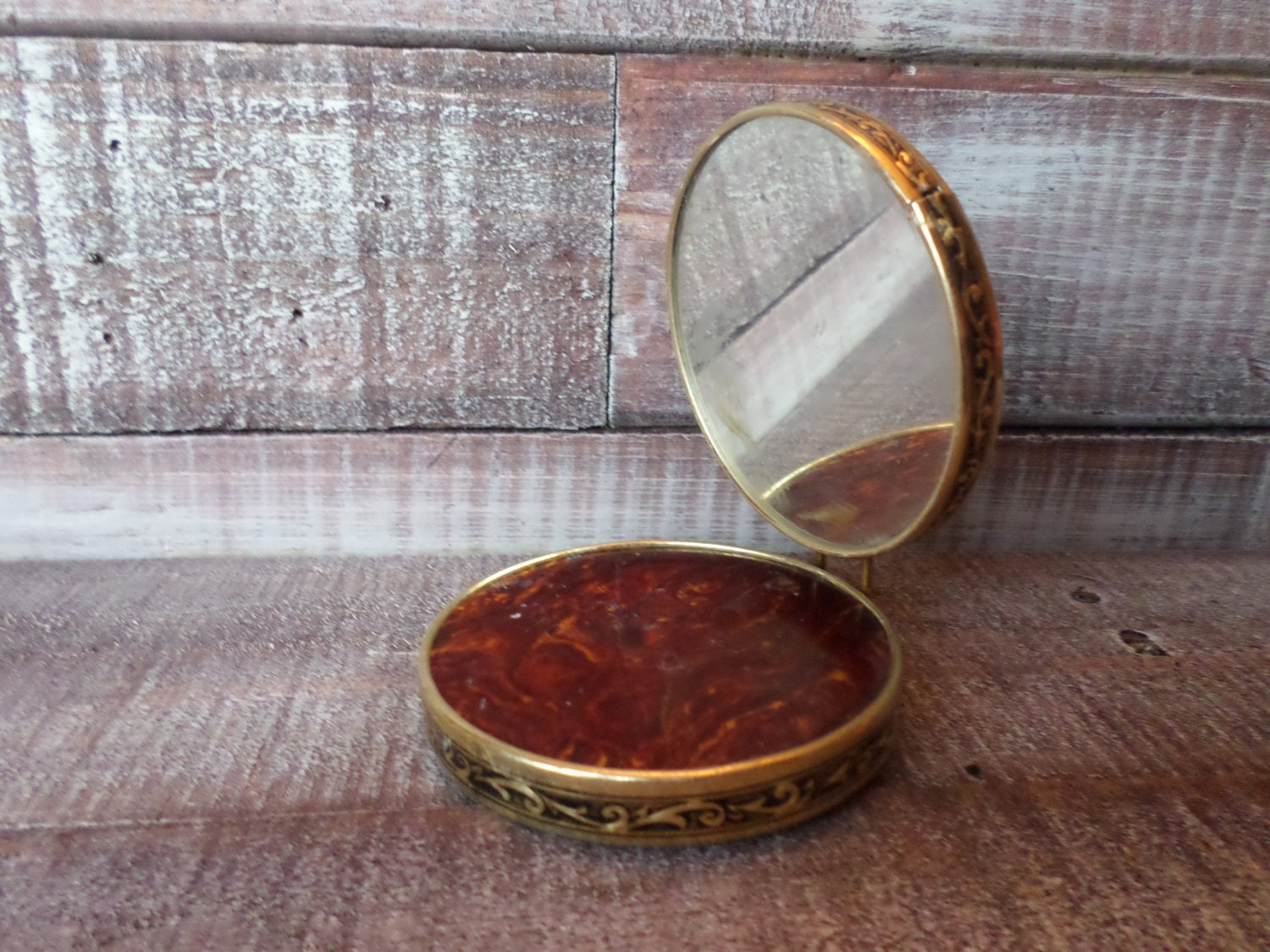Vintage Compact Mirror