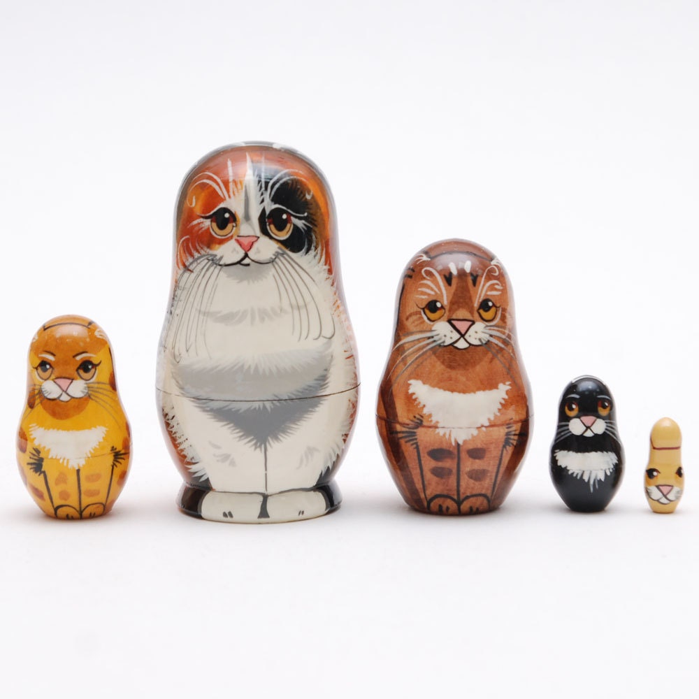 matryoshka cat