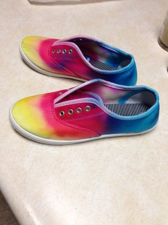 Handmade Tie Dye Shoes by AmandaKolet on Etsy