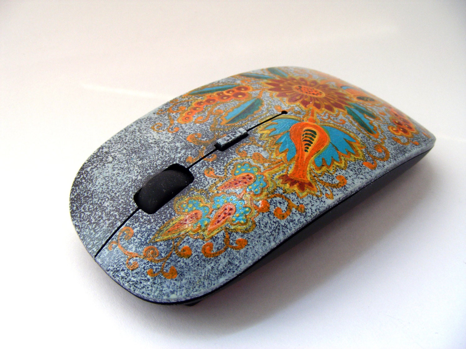 Handmade painted computer mouse original souvenir by CosmoToys