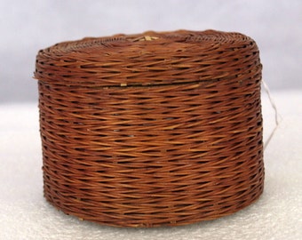 Ratten box/ basket, trinket box, woven