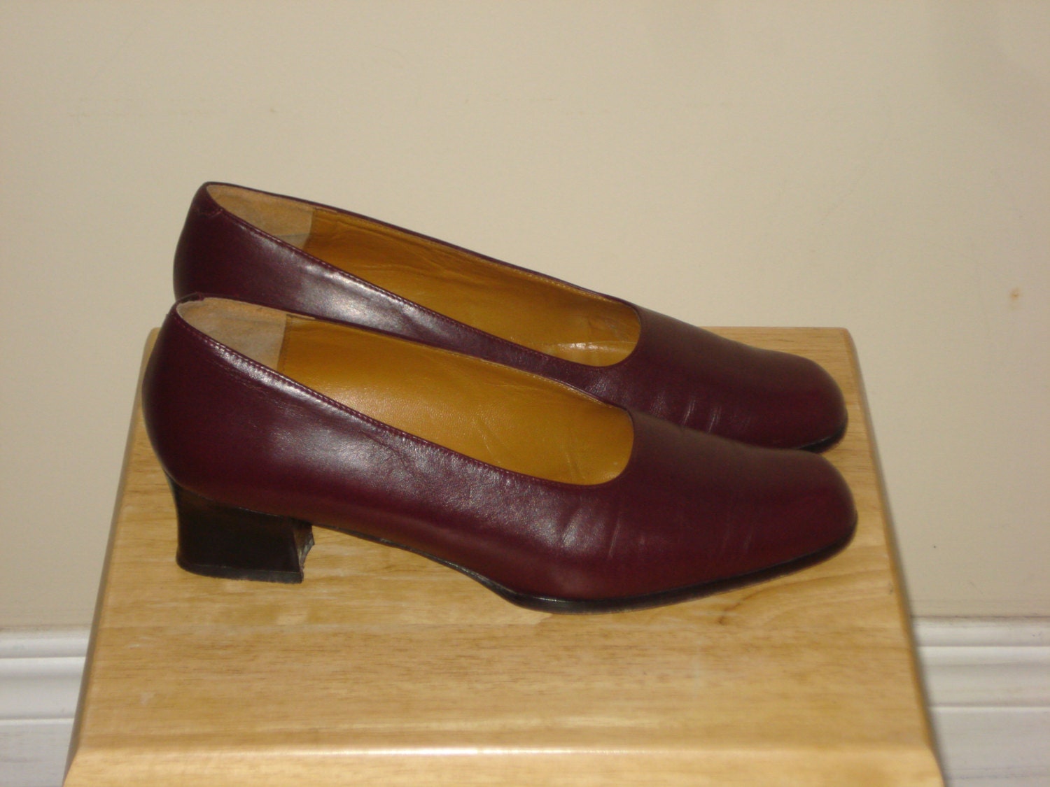 leather burgundy pumps