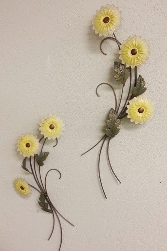 Pair of Daisy Metal Wall Sculpture Aceents
