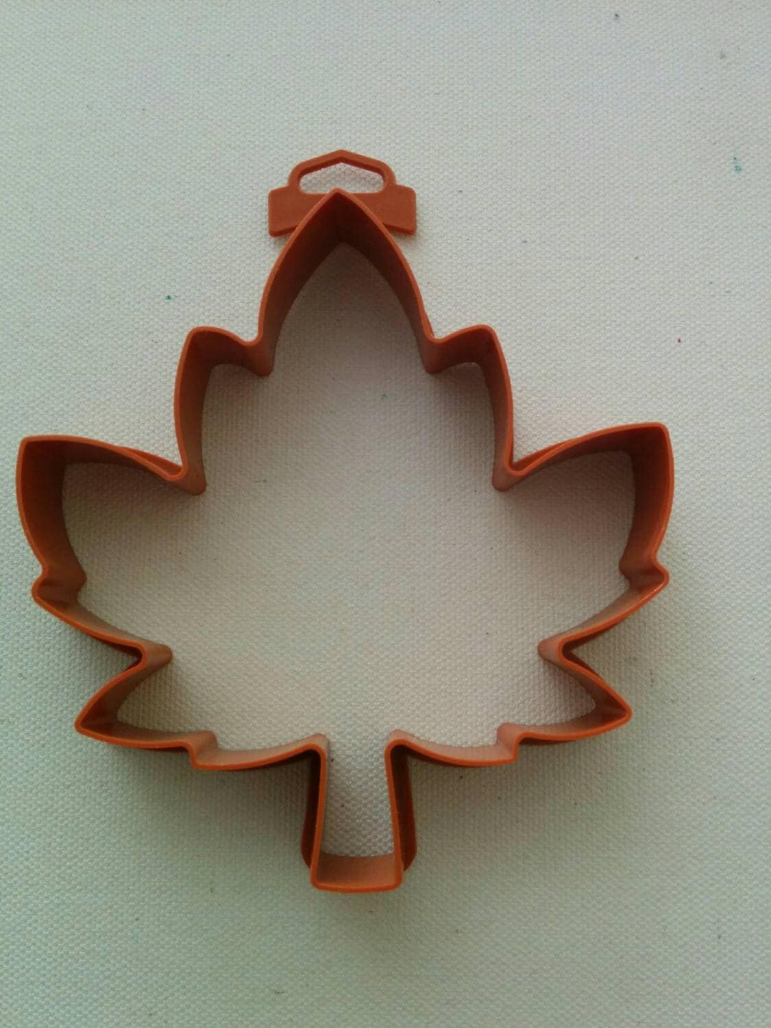 Maple Leaf Cookie Cutter By Hallmark   Il Fullxfull.686077566 F07q 