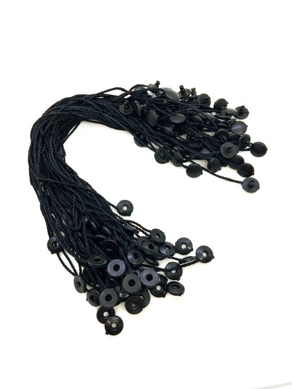 100 Pcs Black Hang Tag Strings With Round Plastic by miBonCrAft