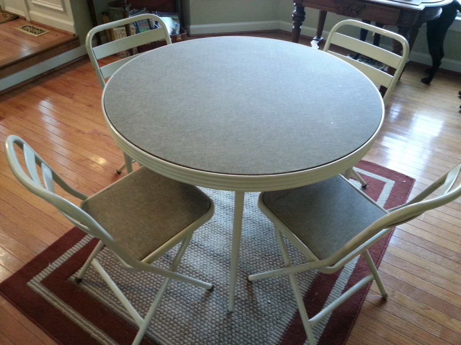 Durham Vinyl And Metal Round Card Table, Vintage Round Card Table And Chairs