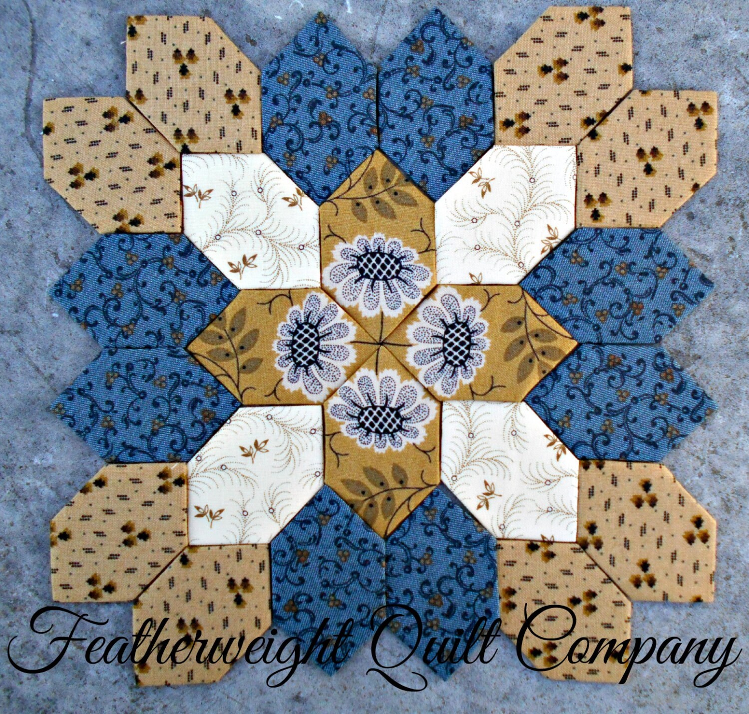 Lucy Boston Patchwork of the Crosses Block kit 0058