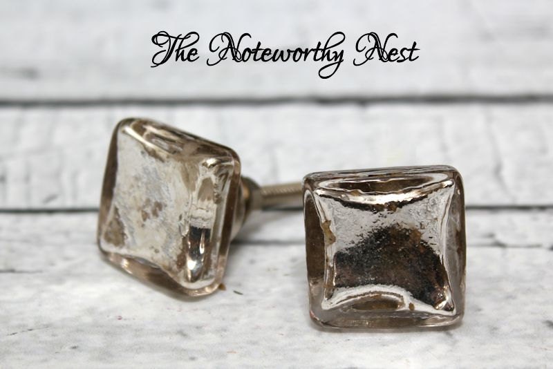 Mirror knobs // Decorative knobs // drawer by TheNoteworthyNest