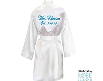Personalized Knee Length Satin Bridal Robe with Name on the Back, Bride Robe, Satin Bridesmaid Robes, Bridal Robe, Satin Kimono Robe, Gift