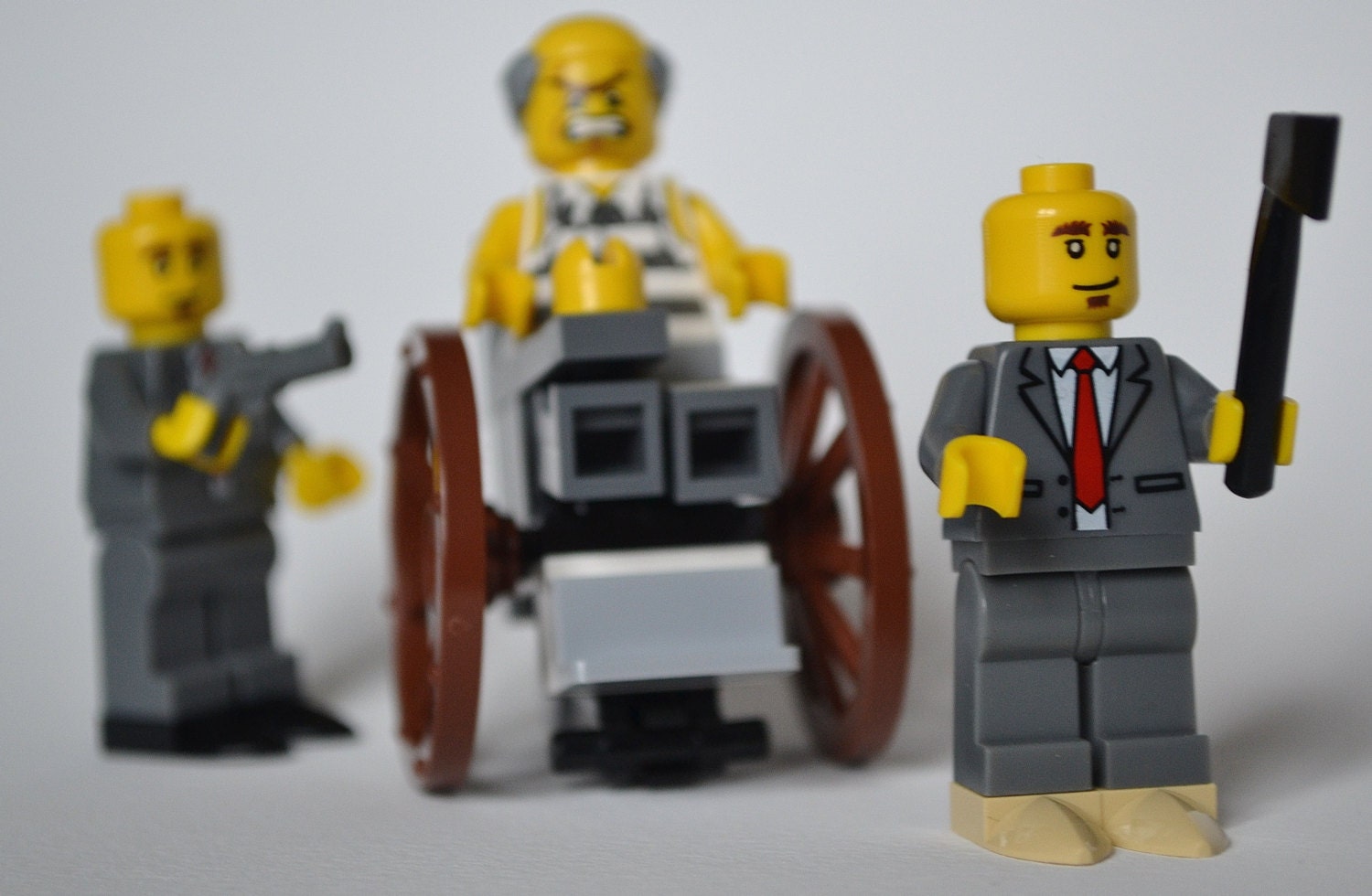 CUSTOM Lego Breaking Bad Hector Salamanca Family by Harribricks